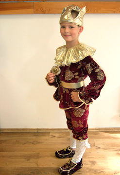 Karaļa maskas tērps